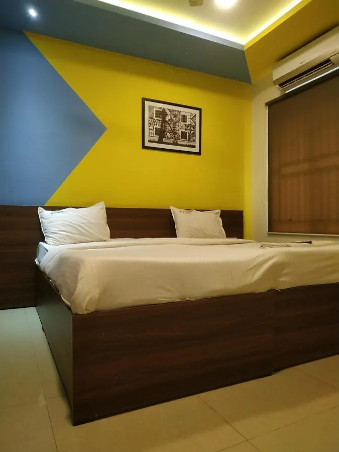 Kadavil Suites Rooms And Apartments Edappally Коччи 0*,